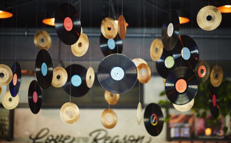 Komputronik celebrates 25th birthday - picture is showing records decoration